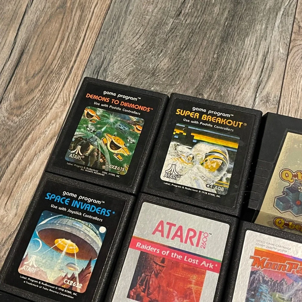 Atari 2600 Vintage Game Lot 18 Cartridges PacMan Space Invaders Spider-Man Qbert